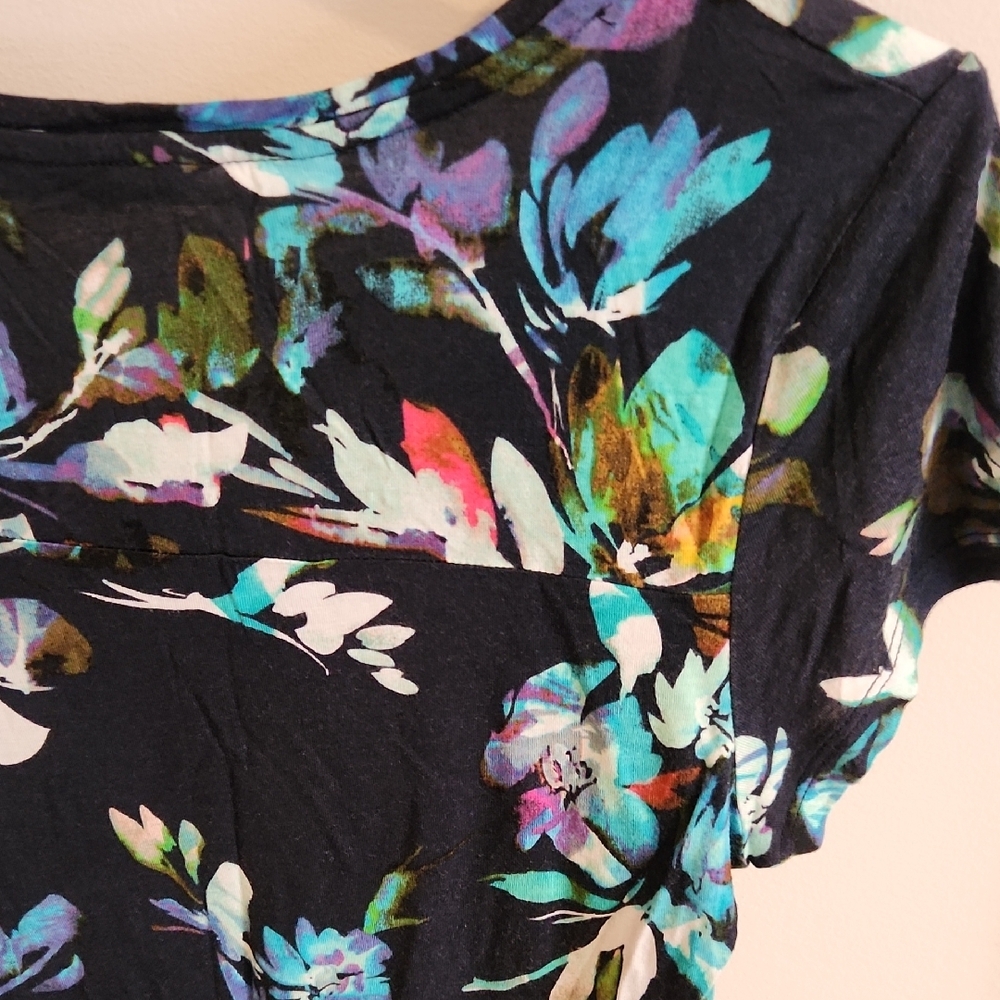 Simply Vera Vera Wang Multicolor Floral Short Sleeve Top - Picture 4 of 4